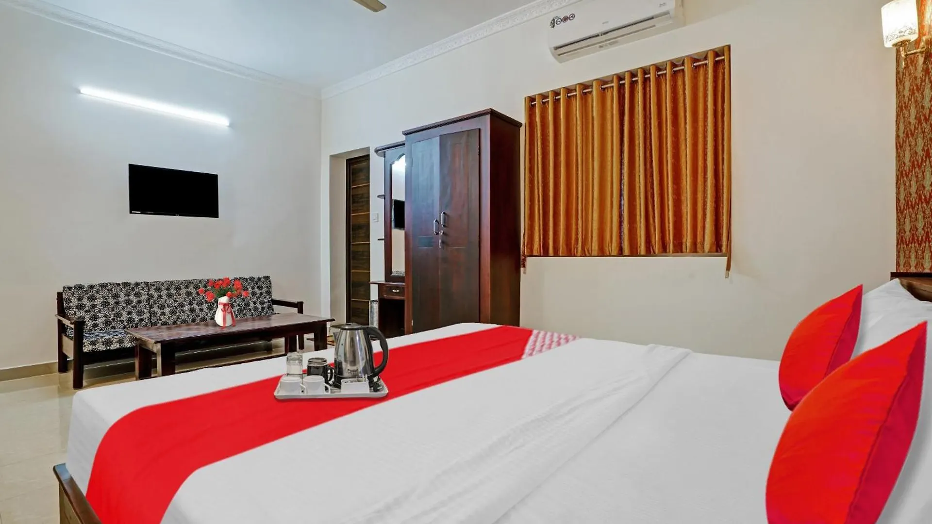Hotel O South Fort Inn Alappuzha